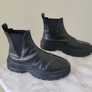 H&M Divided Chunky Black Lug Sole Goth Platform Grunge Women's Slip-on Boots